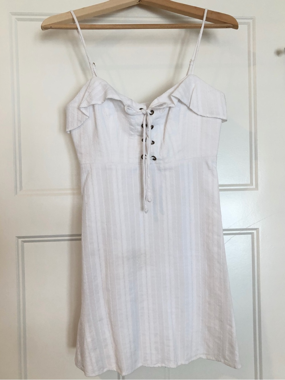 Show Me Your Mumu - White Lace-Up Spaghetti Strap Dress